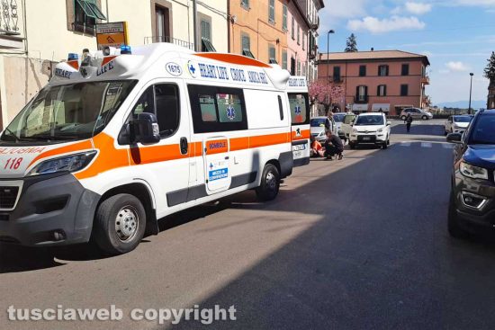 Montefiascone - Donna investita in via Oreste Borghesi