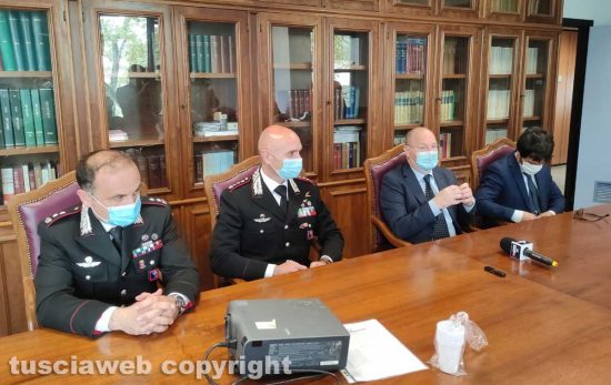 Viterbo - La conferenza stampa in procura