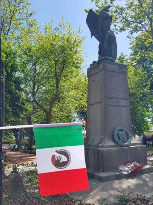 Montefiascone - Il mazzo di fiori per ricordare le vittime delle "marocchinate"