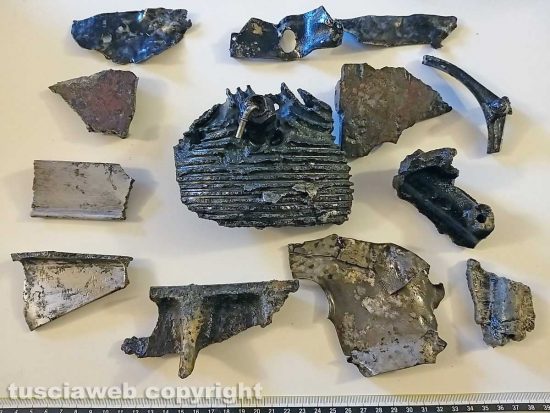 Montefiascone - Alcune parti rinvenute dell'aereo