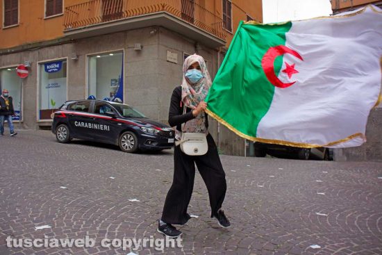 Viterbo - La manifestazione a sostegno della Palestina in piazza della Repubblica