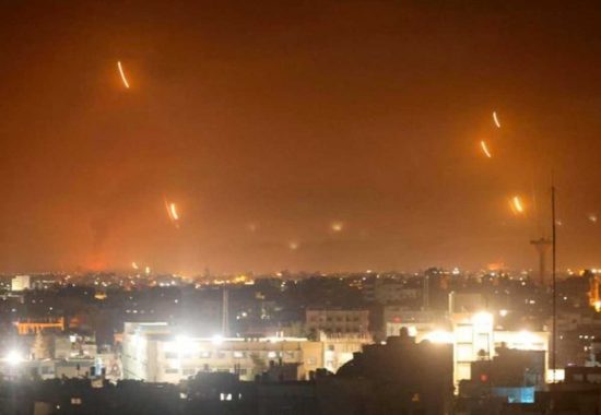 Guerra tra Israele e Hamas - I razzi lanciati nella notte
