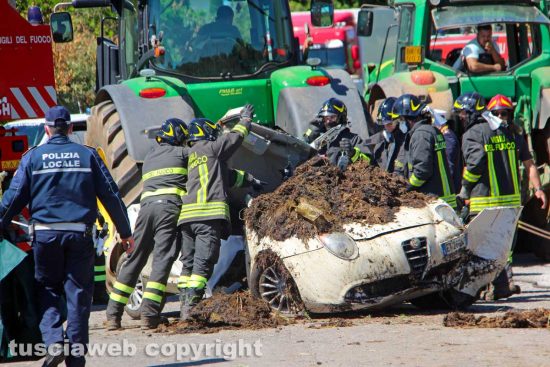 Viterbo - Incidente mortale in strada Montarone a Castel d'Asso