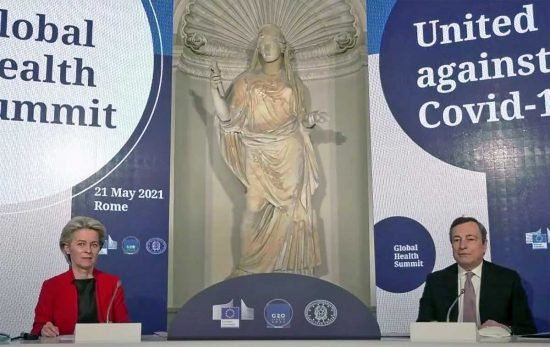 Roma - Ursula von der Leyen e Mario Draghi al Global Health Summit