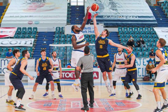 Sport - Pallacanestro - Stella azzurra - La squadra in campo