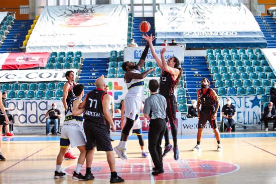 Sport - Pallacanestro - Stella azzurra - La squadra in campo