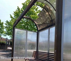 Capodimonte - Pensilina pericolosa