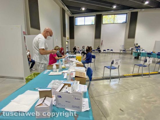 Coronavirus - Open day vaccini alla Grotticella