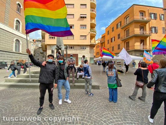 Viterbo - lgbtqia+ - Il sit in per l'approvazione della legge Zan