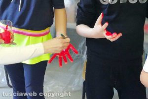 Lenzuolo contro la mafia in ricordo di Falcone e Borsellino