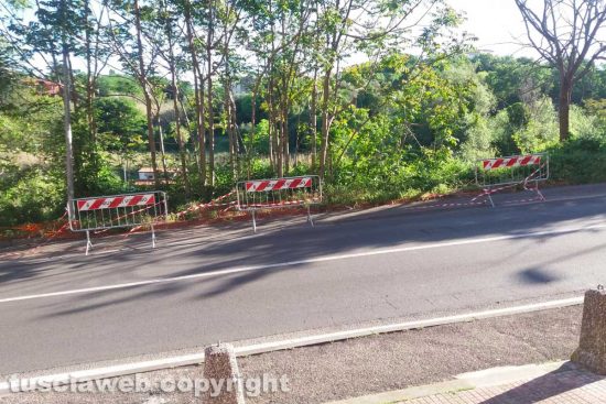 Viterbo - Transenne in via Belluno