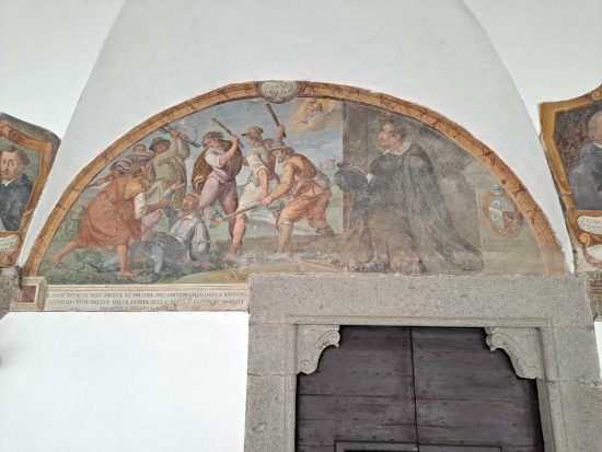 Una delle lunette del chiostro della basilica della Quercia