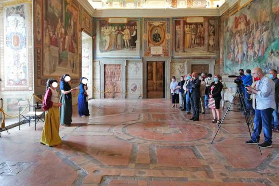 I piccoli studenti del Marchini diventano le guide di palazzo Farnese