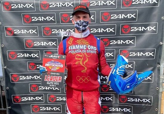 Sport - Motocross - Lupino con la tabella rossa del campionato italiano