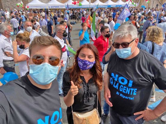 Roma - Lega Viterbo in piazza per la manifestazione di Matteo Salvini