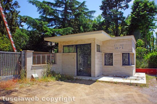 Viterbo - Lanterna termale di Alfredo Pirri