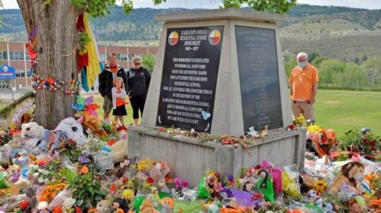 Canada - Trovati i resti di oltre 700 bambini nativi in un'ex scuola cattolica