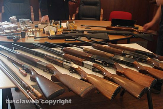 Bassano Romano - I fucili sequestrati