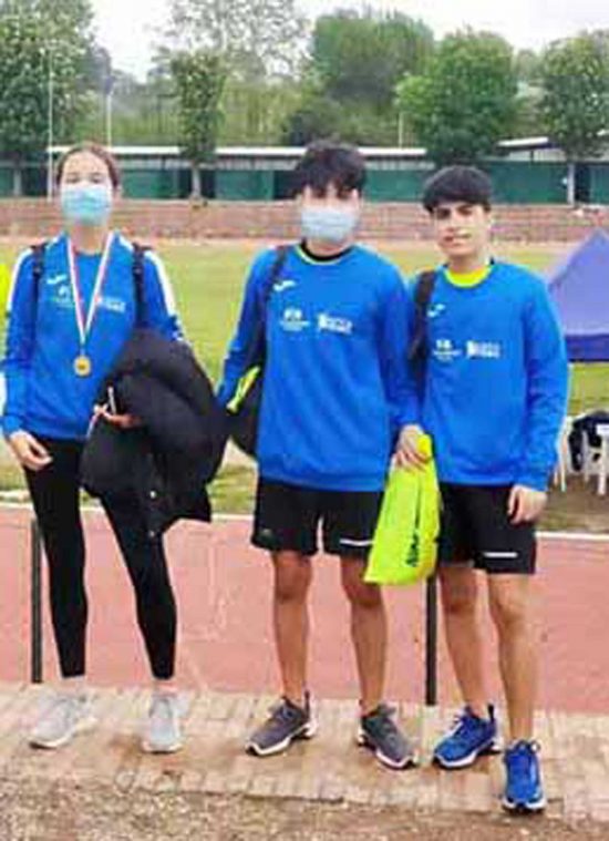 Santoni e Lorenzo, Riccardo Ticconi