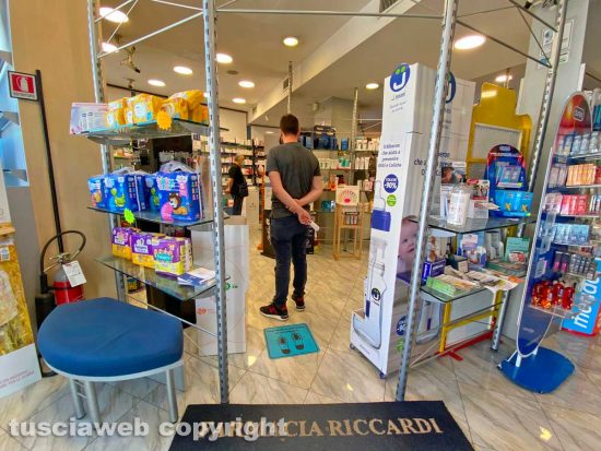 Viterbo - Vaccini in farmacia