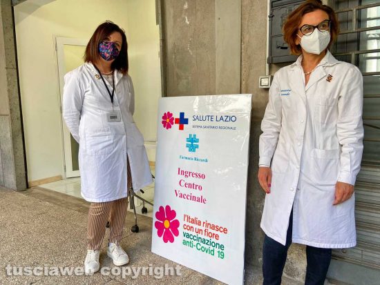 Viterbo - Vaccini in farmacia