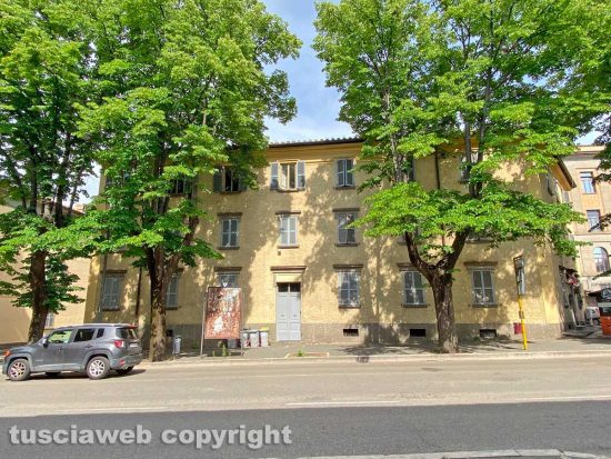 Viterbo - Il caseggiato popolare tra via Vagni e via del Massaro