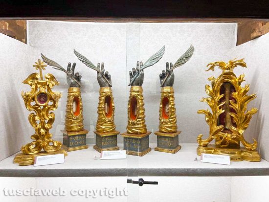 Viterbo - Le reliquie del monastero di Santa Rosa