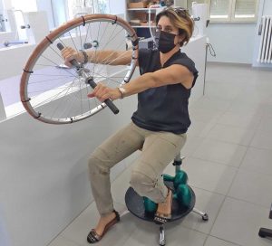 Tarquinia - Gli strumenti nel laboratorio del liceo scientifico Iiss Cardarelli