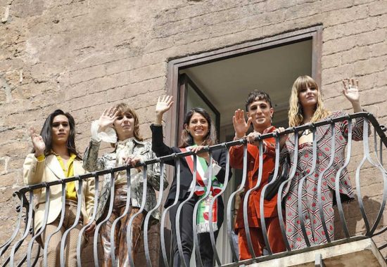 Consegnata la Lupa capitolina ai Maneskin