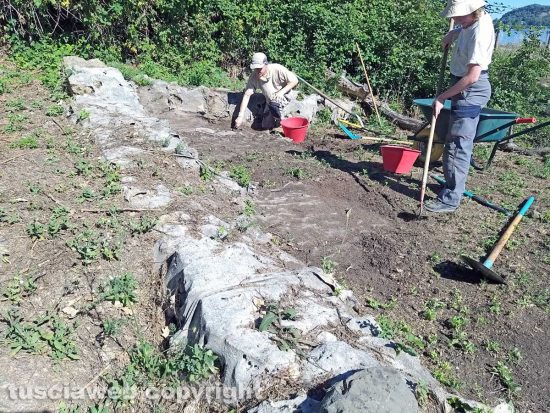Montefiascone - Gli scavi archeologici a Piana del Lago