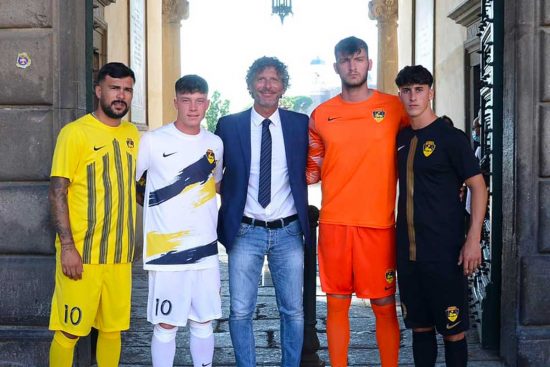 Sport - Calcio - Viterbese - Le nuove maglie