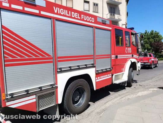 Montefiascone - Intervento dei vigili del fuoco