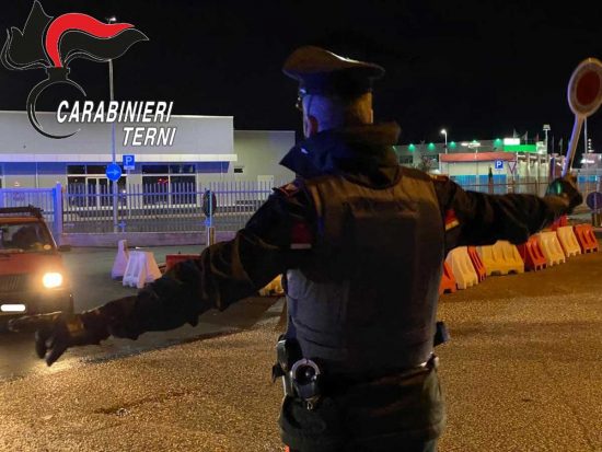 Terni - Controlli dei carabinieri