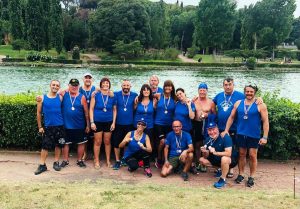 Sport - Canottaggio - La squadra master dell'Etruria Dragon