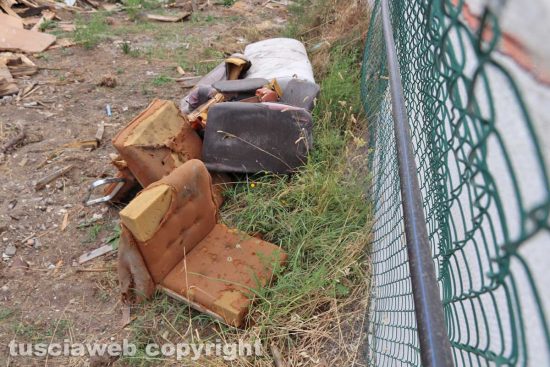 Viterbo - Demolite le ex casermette