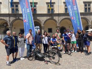 Viterbo - Il passaggio della staffetta tricolore