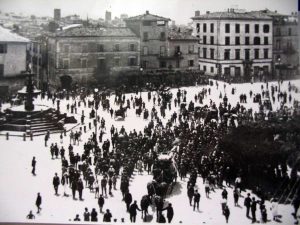 Viterbo - Piazza della Rocca - I funerali di Pesci