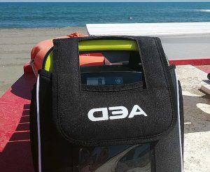 Montalto di Castro - Uno dei defibrillatori in spiaggia