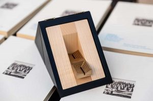 Consegnato il sigillo di Carlo Scarpa alla storica dell’arte Maria Andaloro