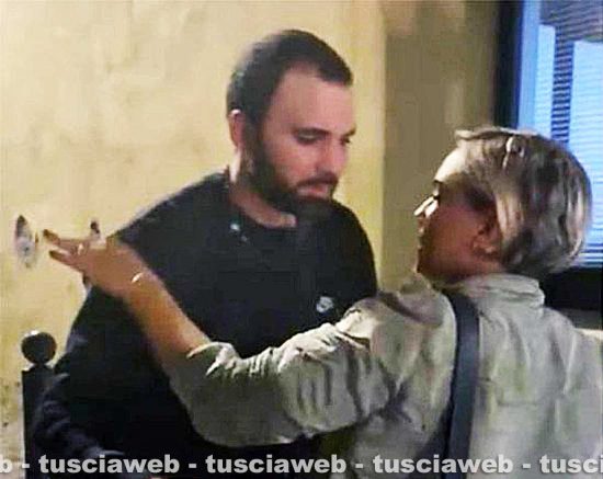Andrea Landolfi lascia Regina Coeli con l'avvocato Serena Gasperini