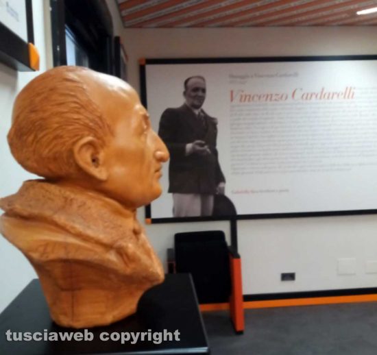 Viterbo - Il busto di Cardarelli realizzato da Capotosti 