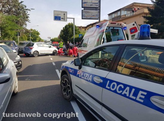 Viterbo - Incidente in via Garbini 