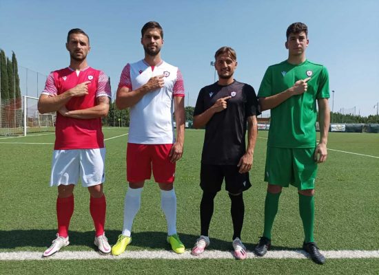 Monterosi Tuscia Fc - Le nuove maglie