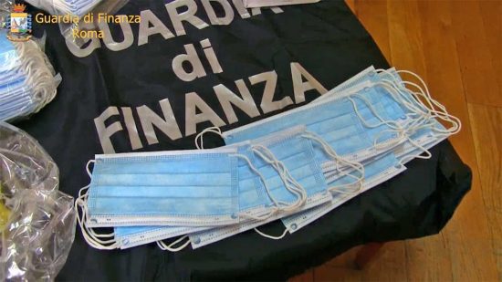 Roma - Guardia di finanza - mascherine al posto di quelle chirurgiche alla protezione civile