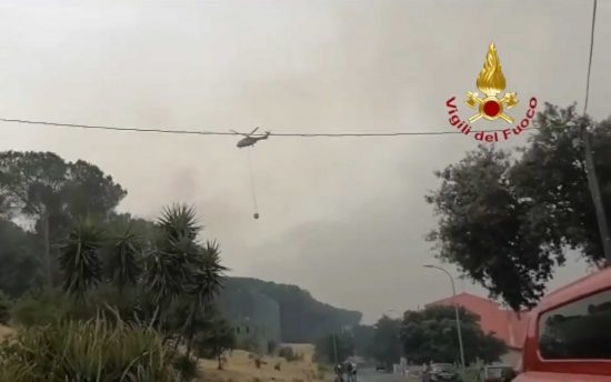  Incendio nella zona boschiva del comune di Oristano