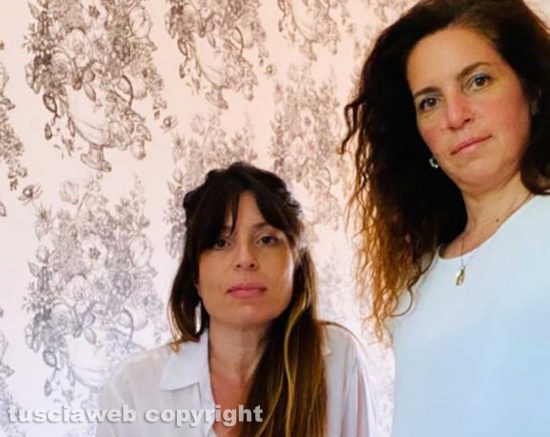 L'architetto paesaggista Babara Latilla con la sorella geometra topografa Simona Latilla