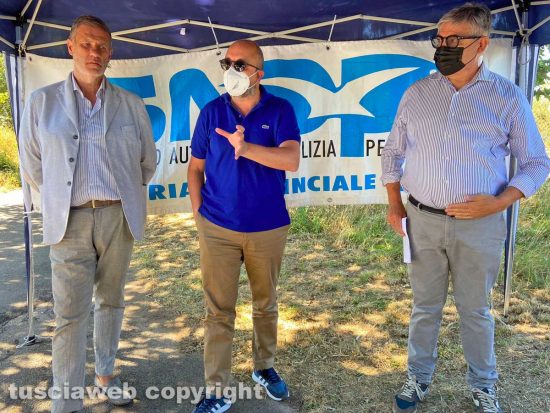 Viterbo - L'assessore Claudio Ubertini, il deputato Mauro Rotelli e il senatore Umberto Fusco