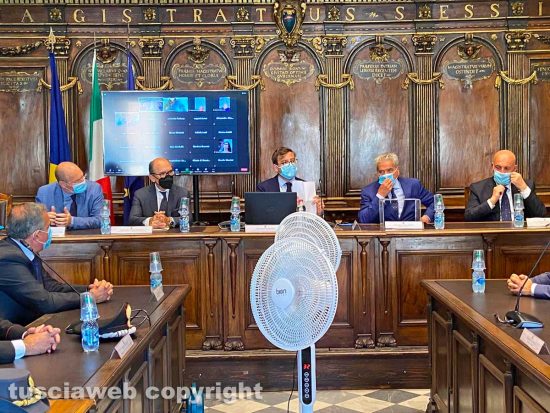 Il procuratore nazionale antimafia Cafiero De Raho a Viterbo per il consiglio comunale