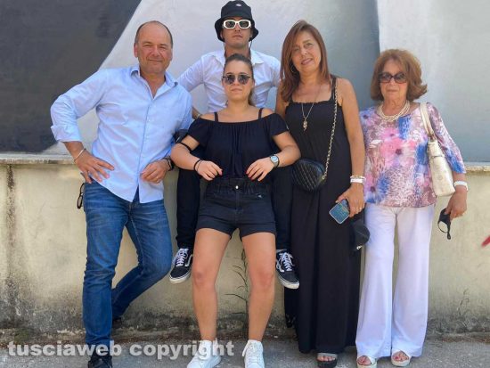 Fabio Fasanari con la sua famiglia