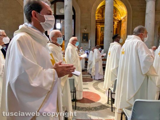 Viterbo - Il giubileo sacerdotale del vescovo Lino Fumagalli